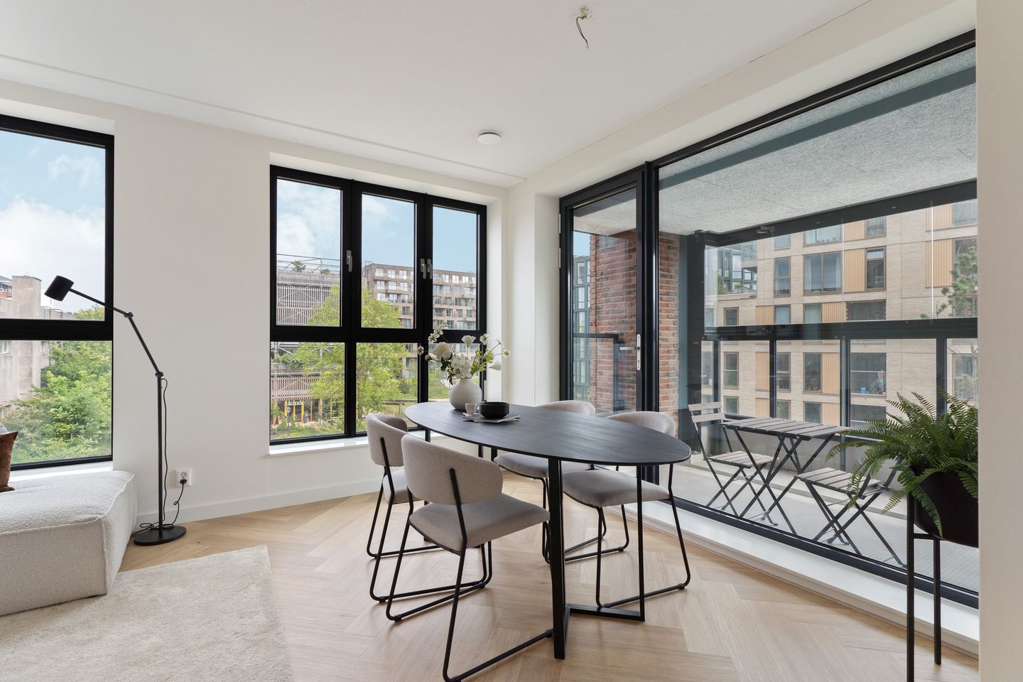 Photo 4 of Europaweg 1379