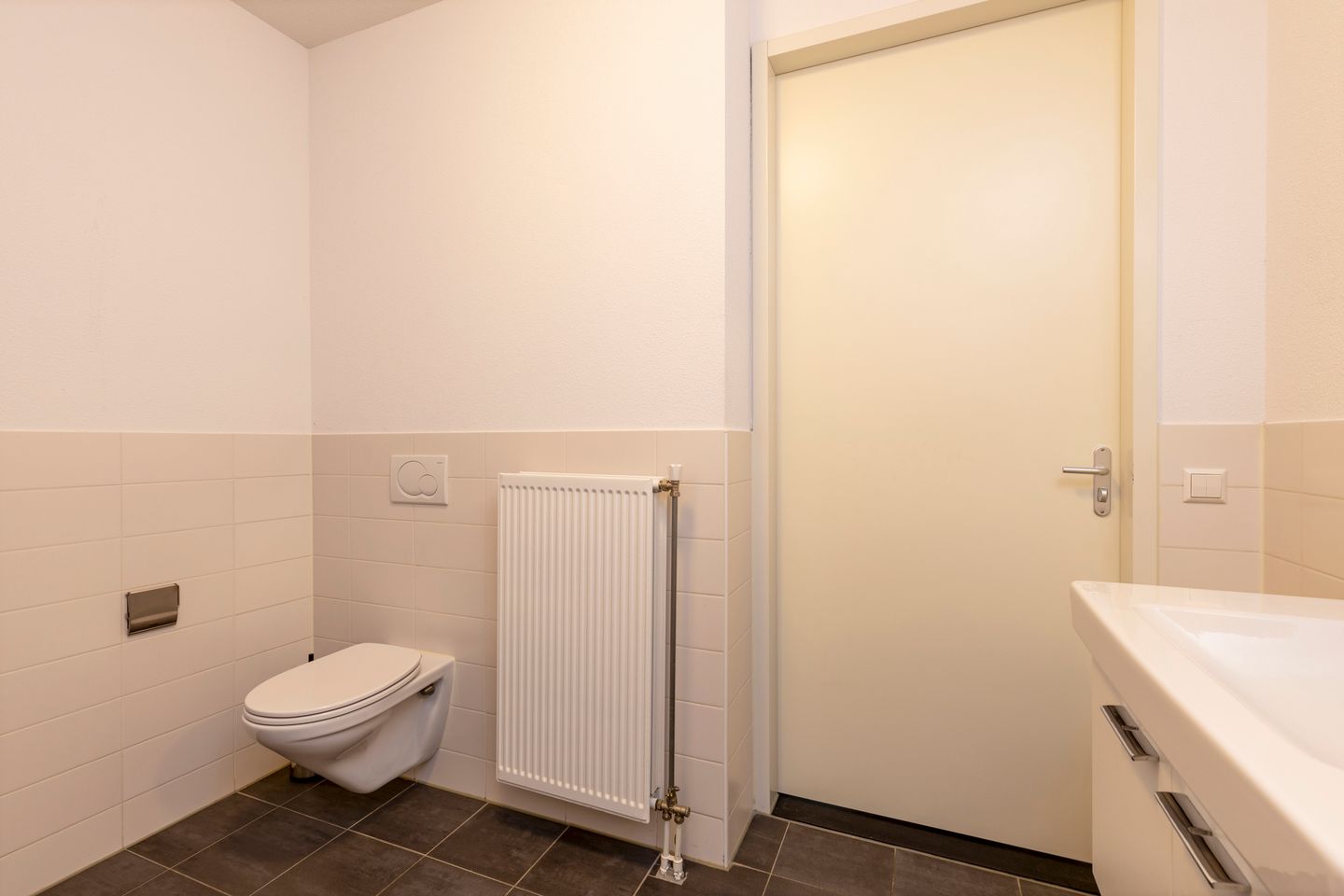 Photo 20 of Karel Doormanstraat 388-B