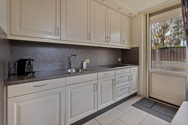 Foto 7 van Laan ten Roode 12