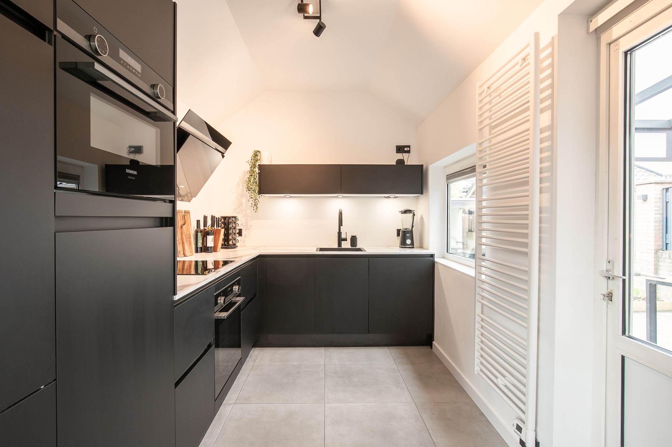 Photo 9 of Joes Jongenstraat 3