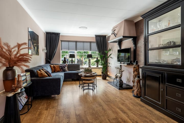 Foto 2 van Schaatsbaan 136