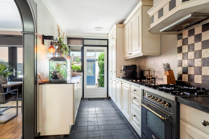 Foto 17 van Schaatsbaan 136