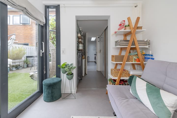 Foto 15 van S. Hoogewerffstraat 68