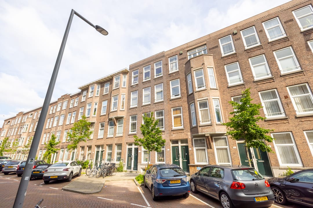 Photo 13 of Beatrijsstraat 19-F