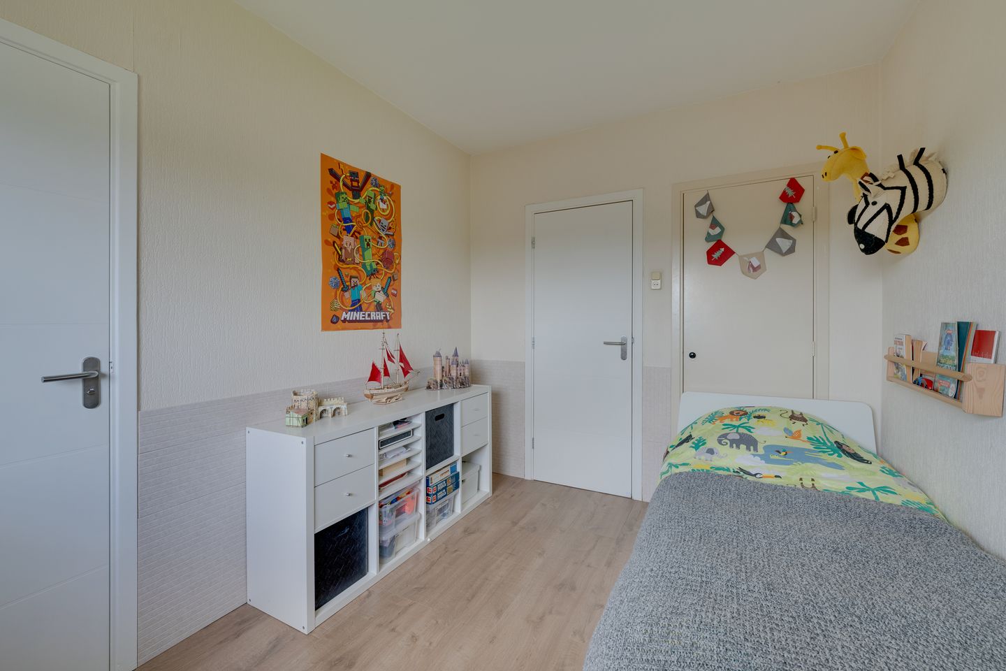 Foto 20 van Mr. G. Groen van Prinstererlaan 251