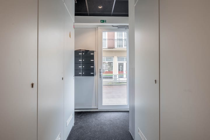 Foto 7 van Kluisstraat 3-C