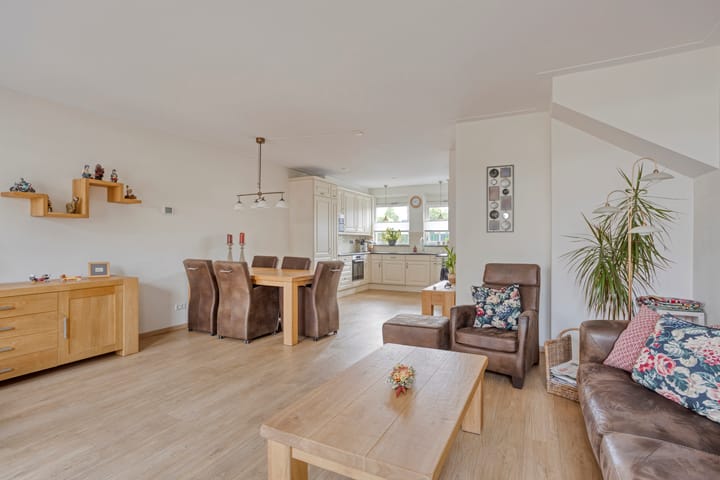 Photo 2 of Lodewijk van Deyssellaan 15