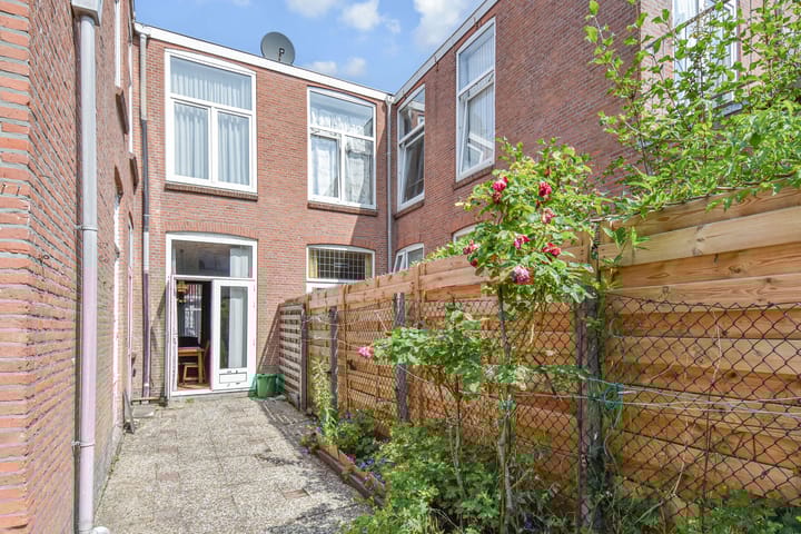 Foto 10 van Frederik Ruyschstraat 34