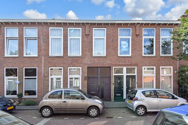 Foto 37 van Frederik Ruyschstraat 34