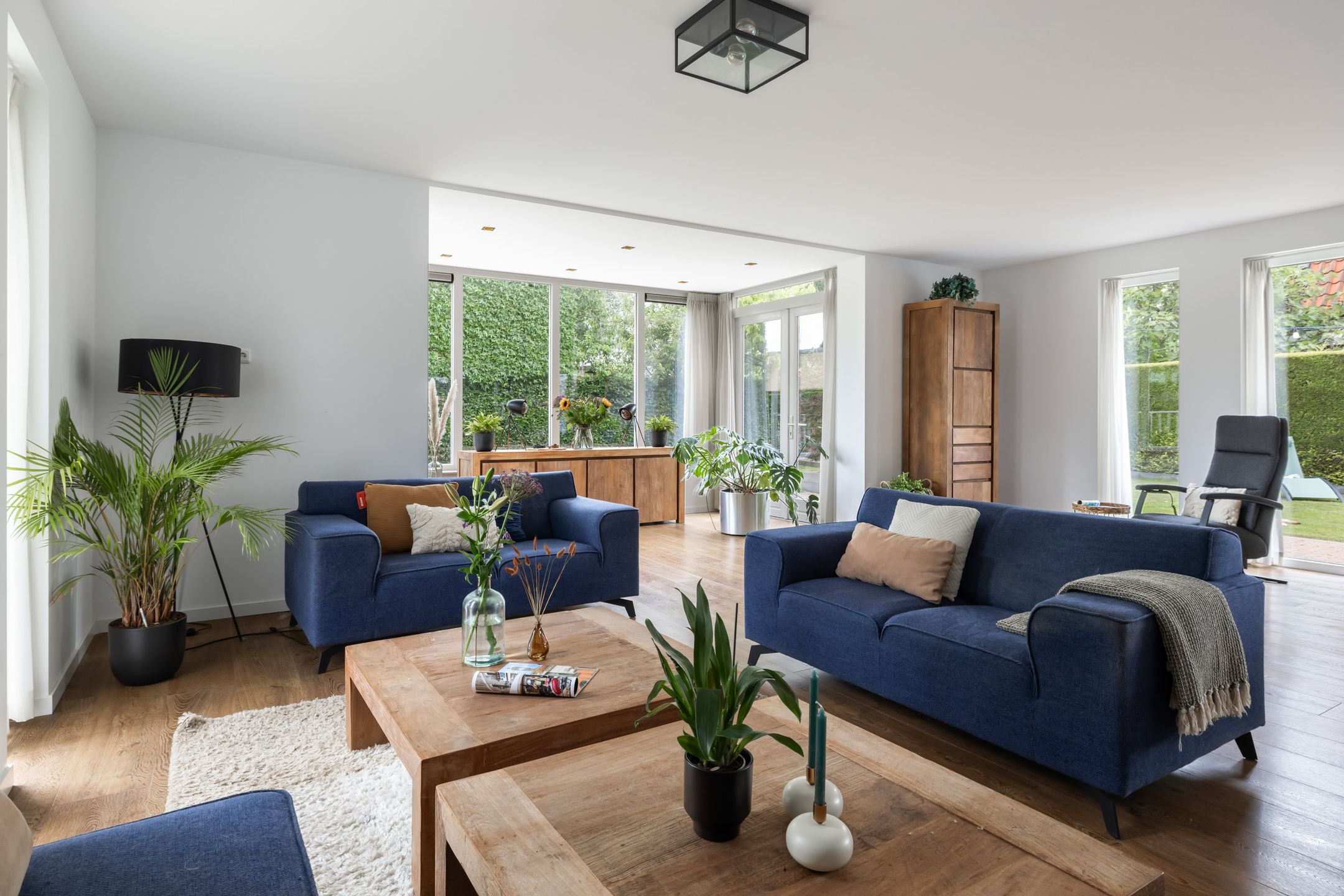 Foto 15 van Emmerich Kálmánlaan 1