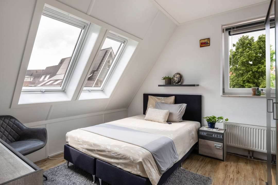 Foto 26 van Emmerich Kálmánlaan 1