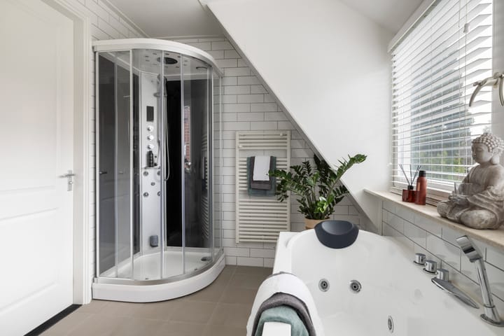 Foto 31 van Emmerich Kálmánlaan 1