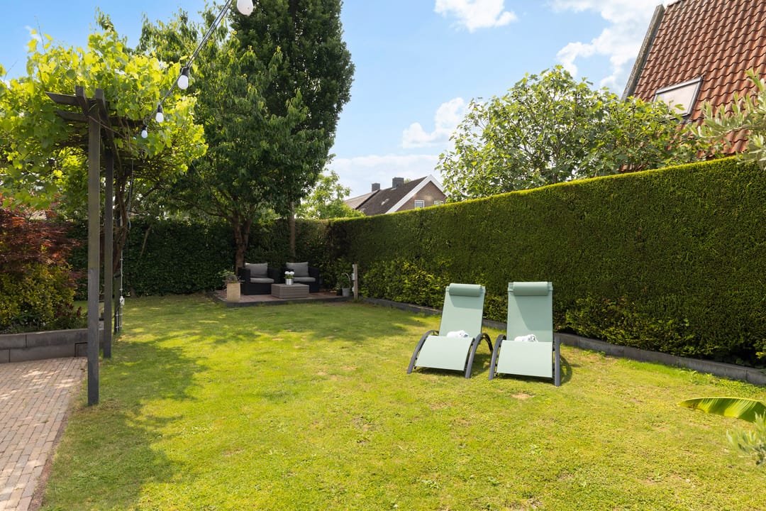 Foto 38 van Emmerich Kálmánlaan 1