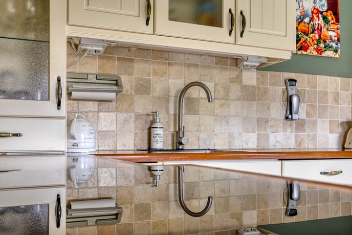 Foto 9 van Karmozijnhof 20