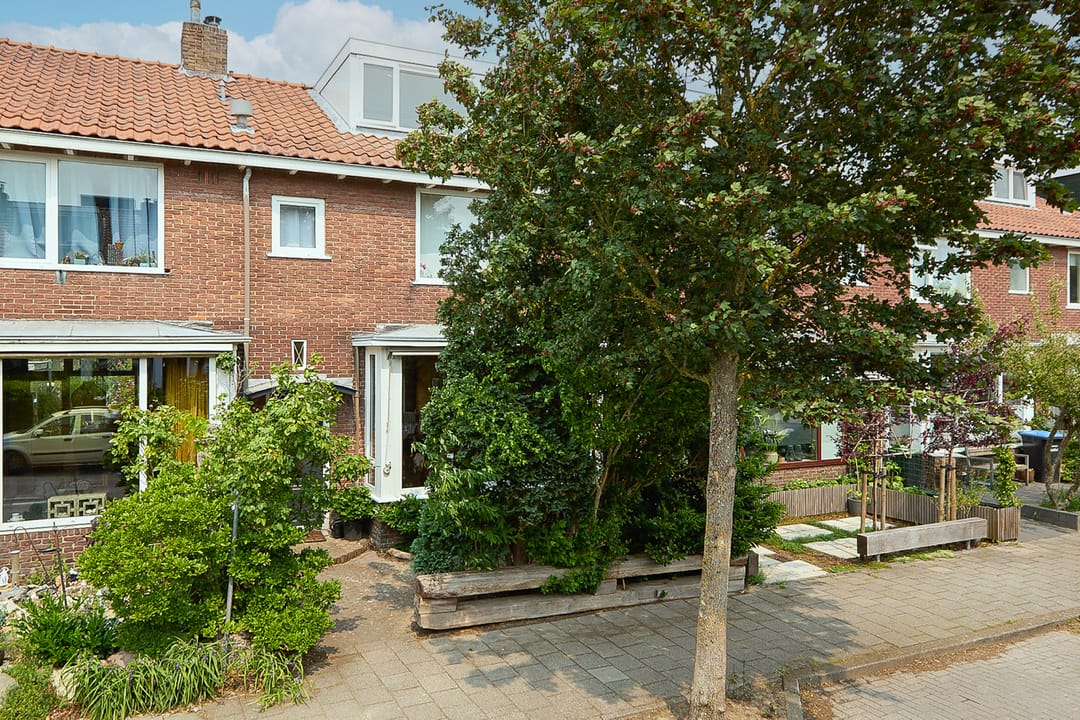 Photo 2 of Rusburglaan 11