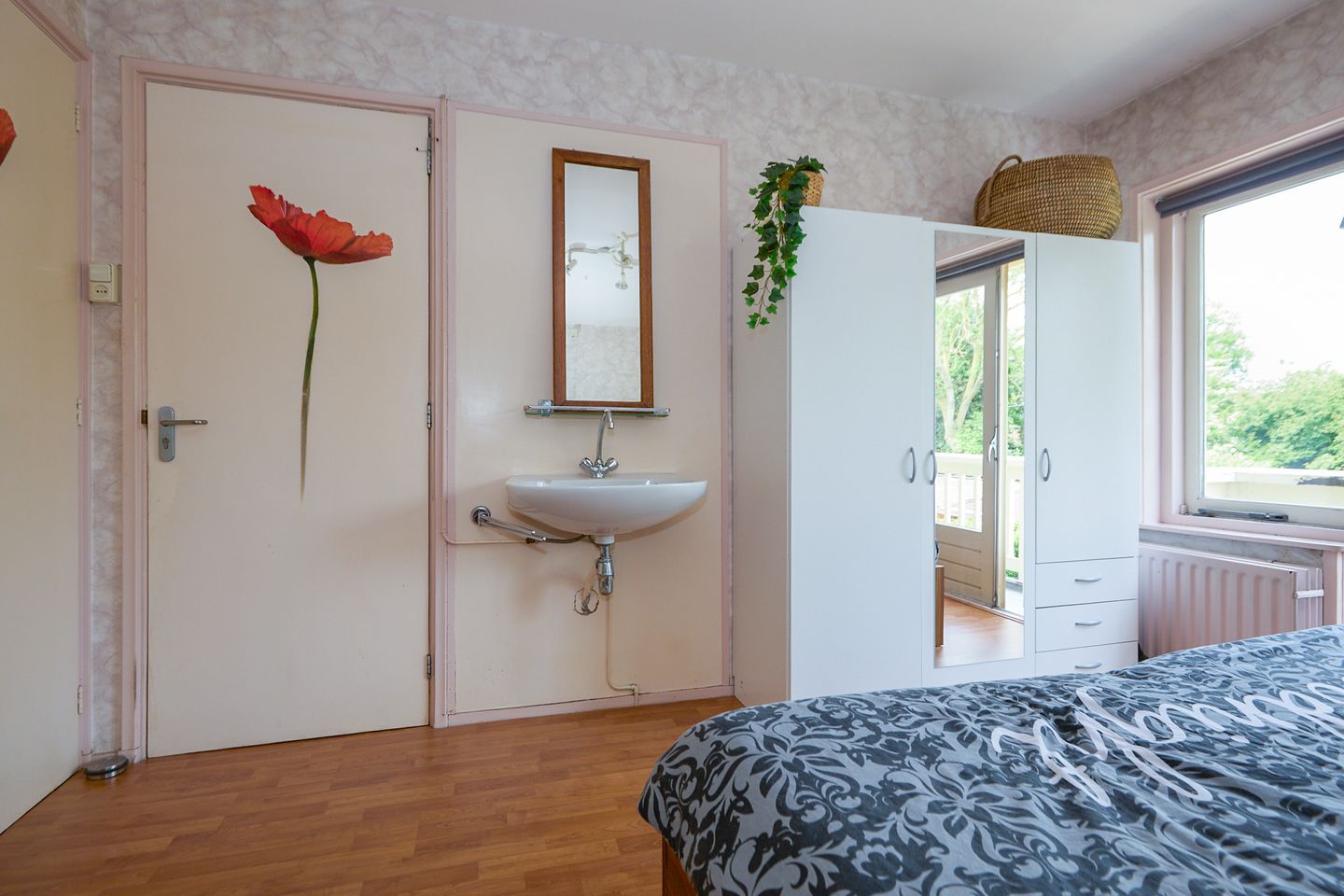 Photo 19 of Rusburglaan 11