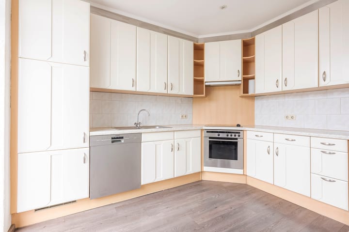 Foto 8 van Beneluxstraat 56