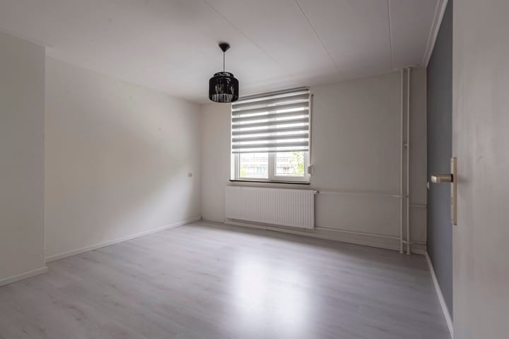 Foto 9 van Beneluxstraat 56