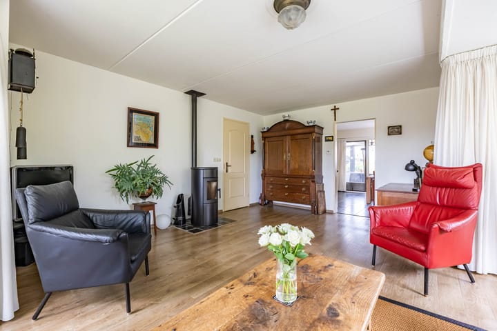 Foto 11 van Hoofdweg 50