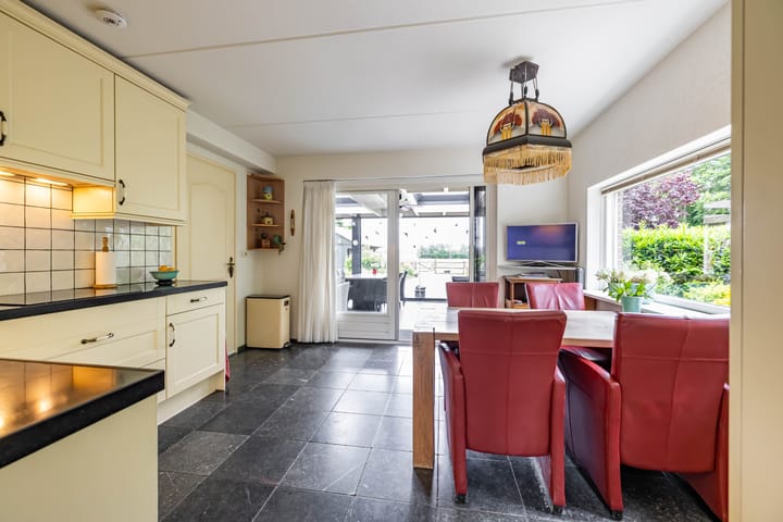 Foto 13 van Hoofdweg 50