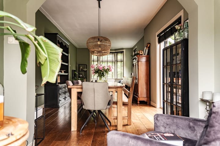 Foto 10 van Brederoodseweg 35