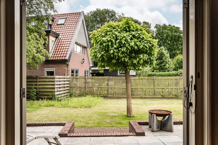 Foto 14 van Brederoodseweg 35