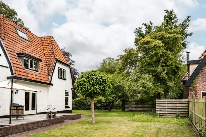 Foto 33 van Brederoodseweg 35