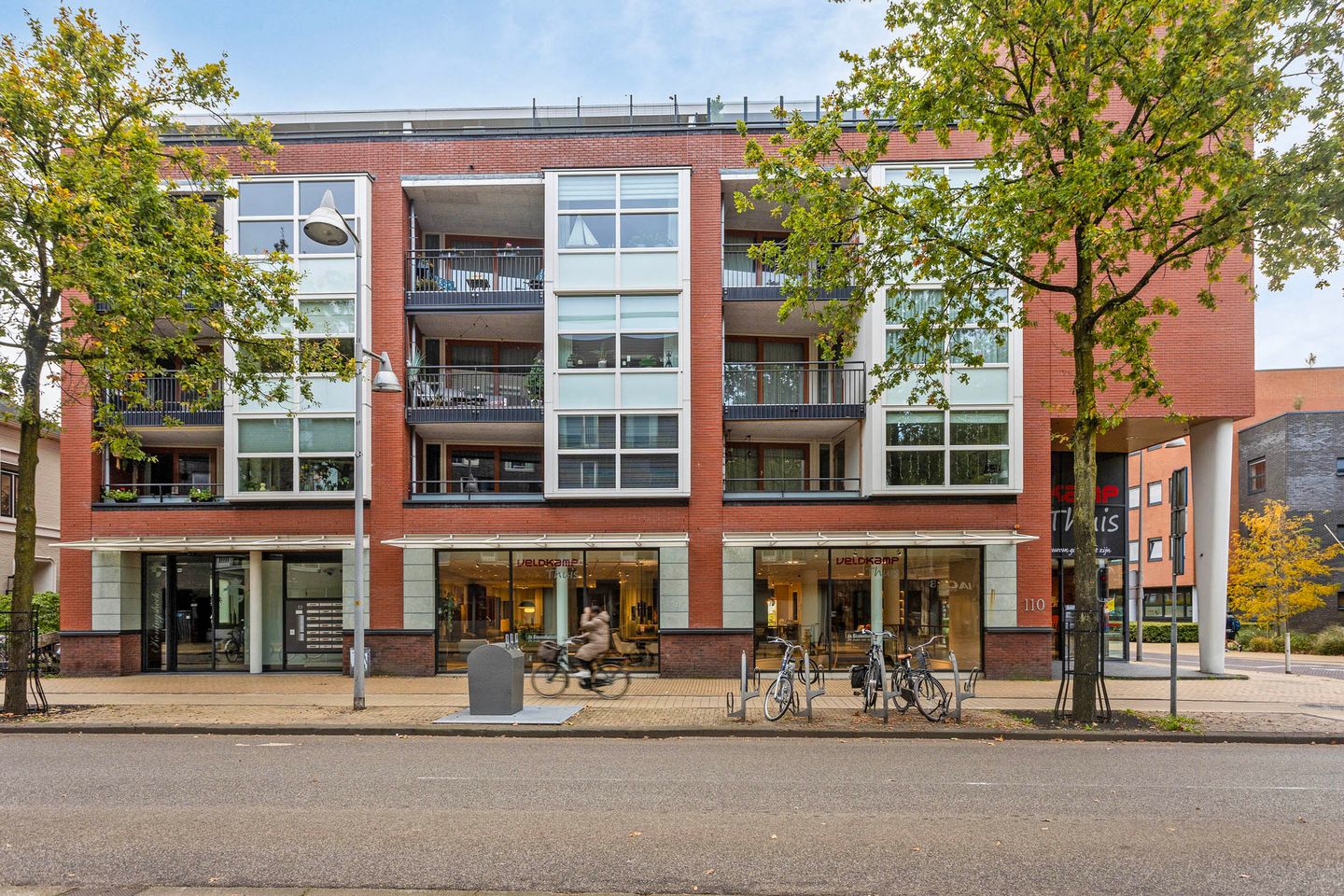 Bekijk foto 4 van Stationsstraat 110
