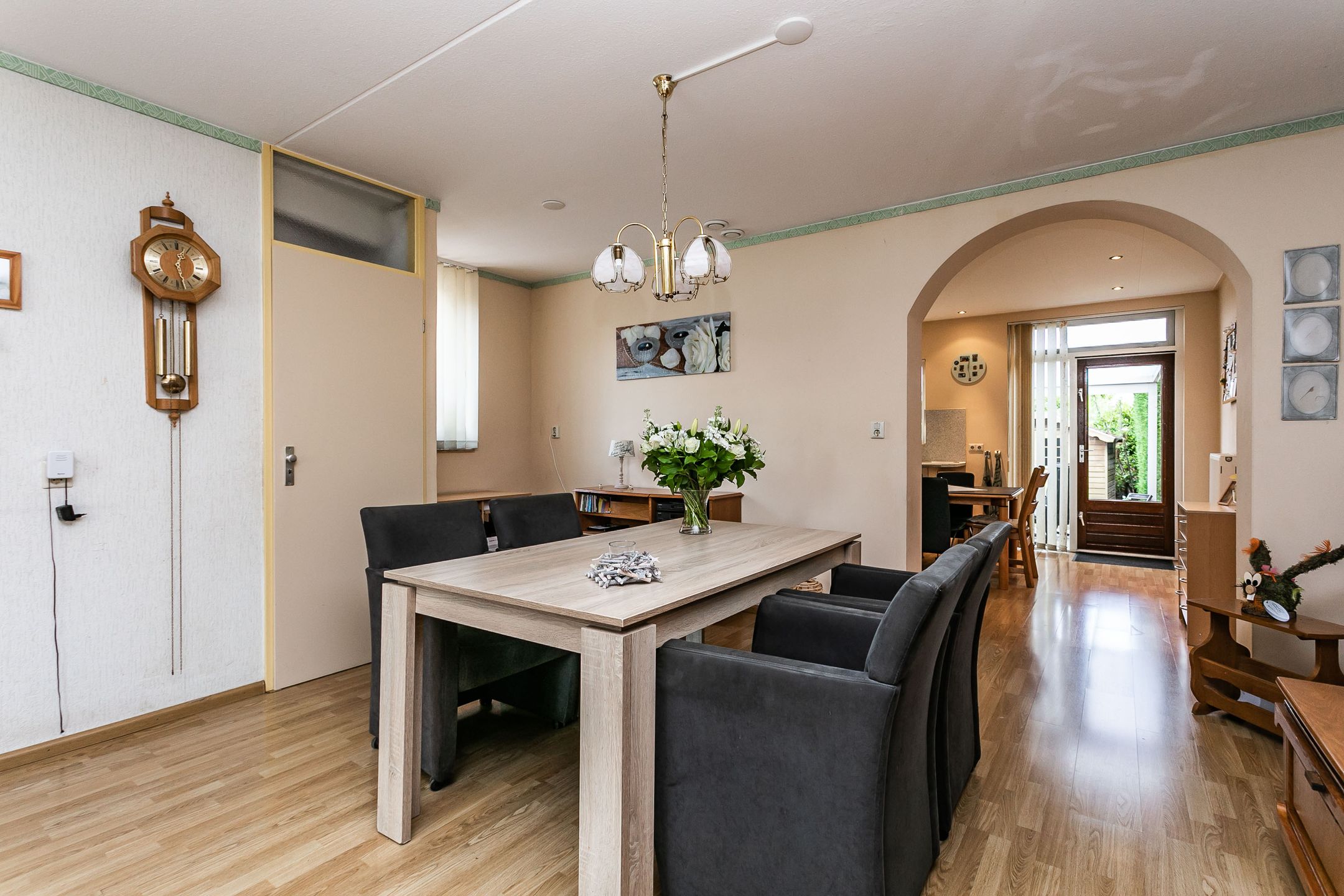 Foto 6 van Eglantier 93