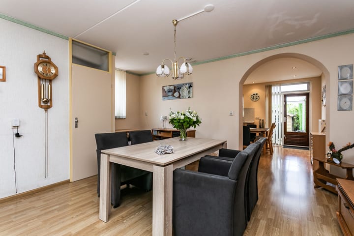 Foto 6 van Eglantier 93