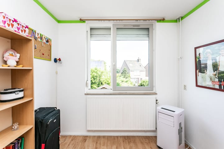 Foto 20 van Eglantier 93