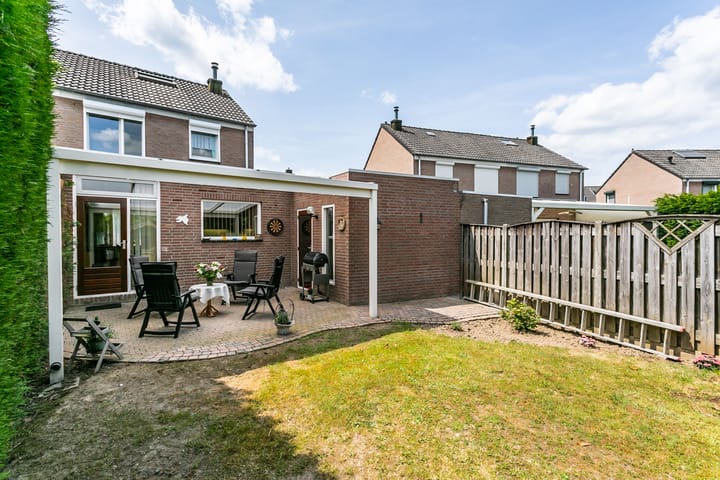 Foto 30 van Eglantier 93