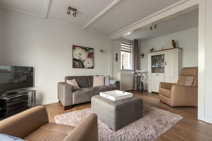 Foto 18 van Pastoor van der Plaatstraat 101