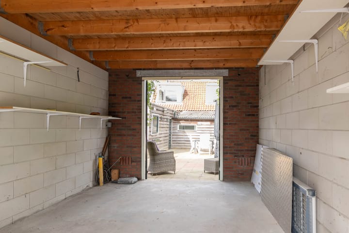 Foto 32 van Pastoor van der Plaatstraat 101