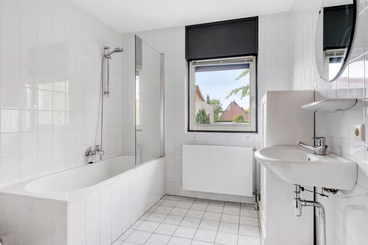 Foto 20 van De Beekse Tuin 24