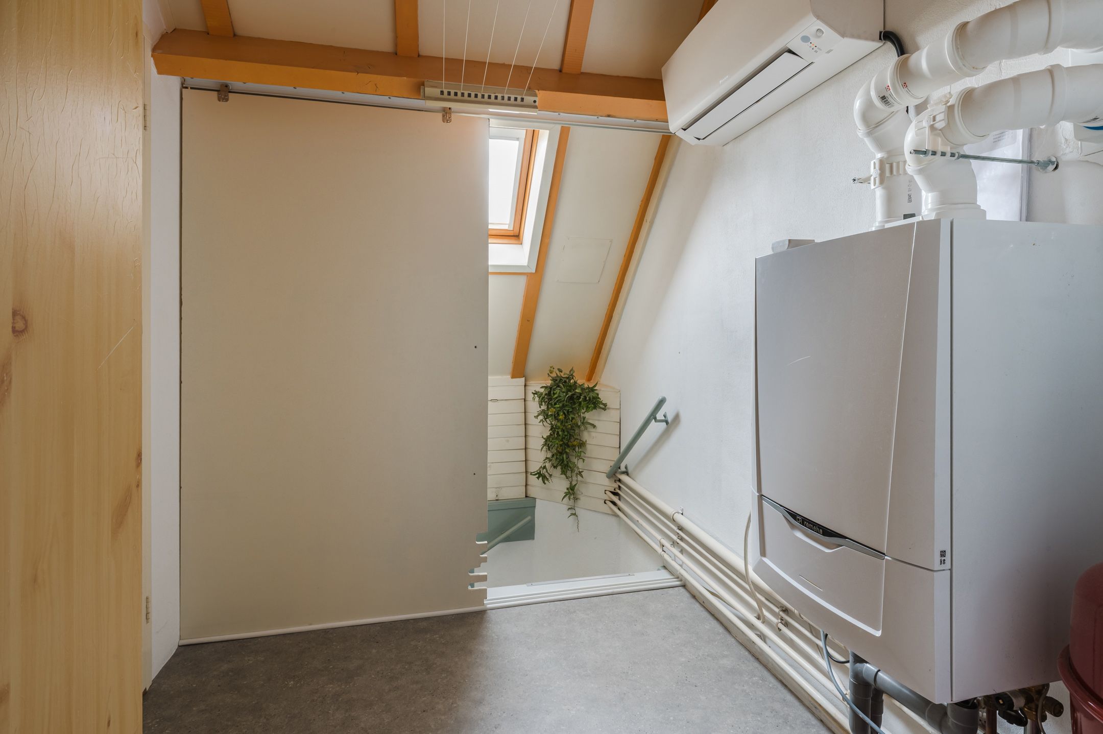 Foto 24 van Voltastraat 2-A