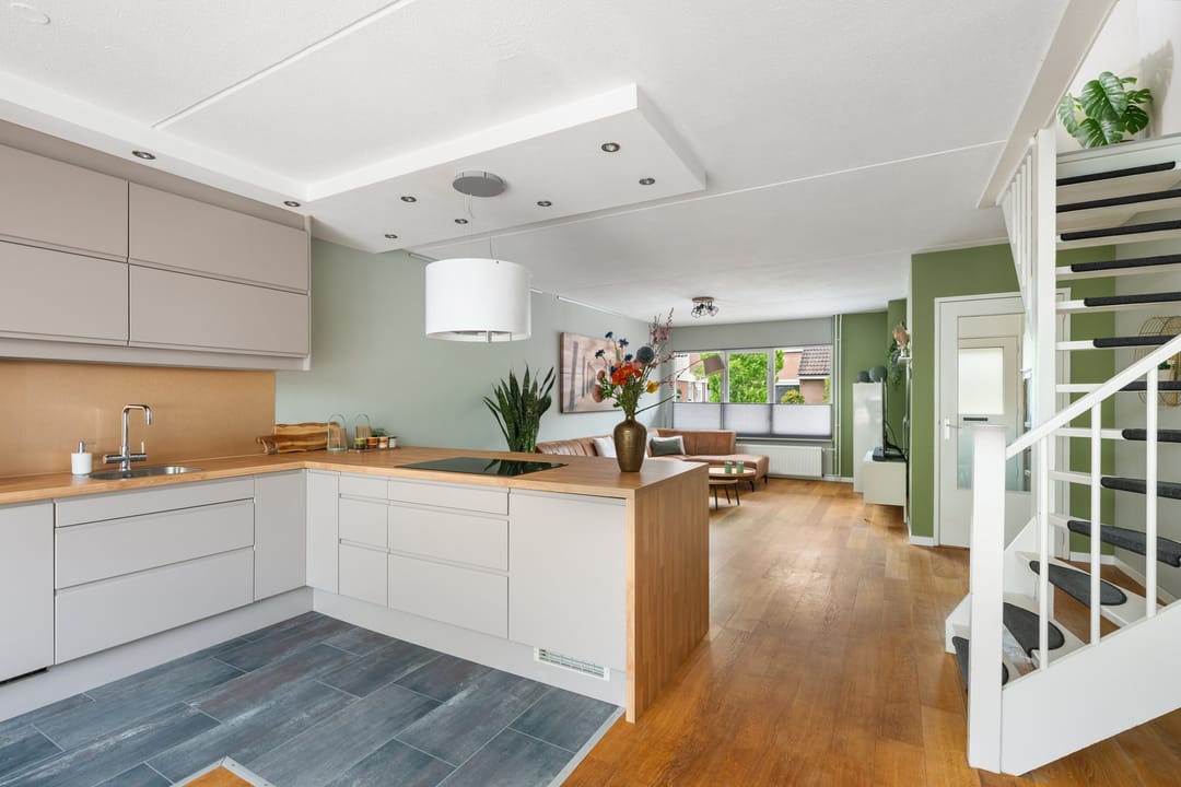 Photo 2 of Kroonkruid 167