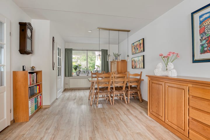 Foto 11 van Distel 7