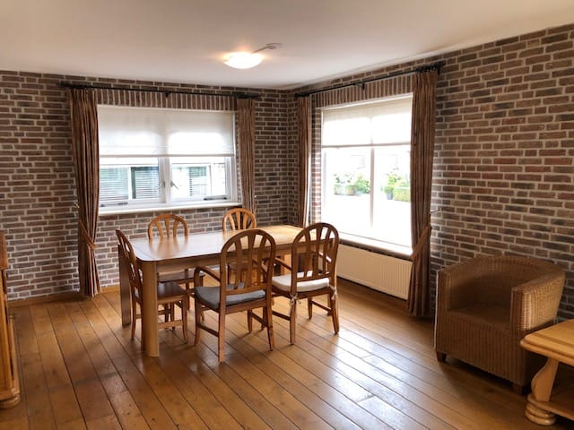 Foto 6 van Broekdijk 40-E