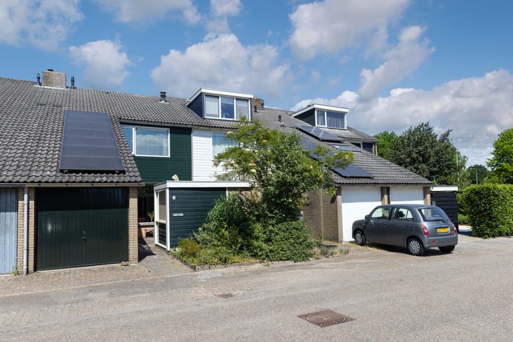 Foto 2 van Varenmeent 6