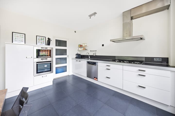 Foto 9 van Rozentuin 106