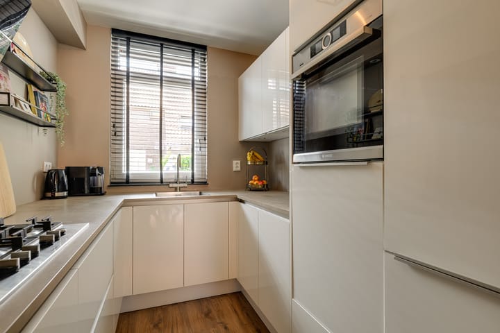 Foto 4 van Gele Plomp 7