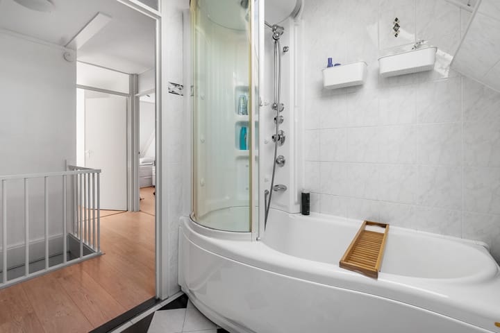 Foto 33 van Bert Haanstrastrook 117