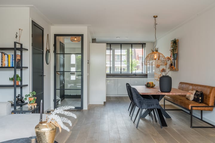 Foto 15 van Nova Zembla 26