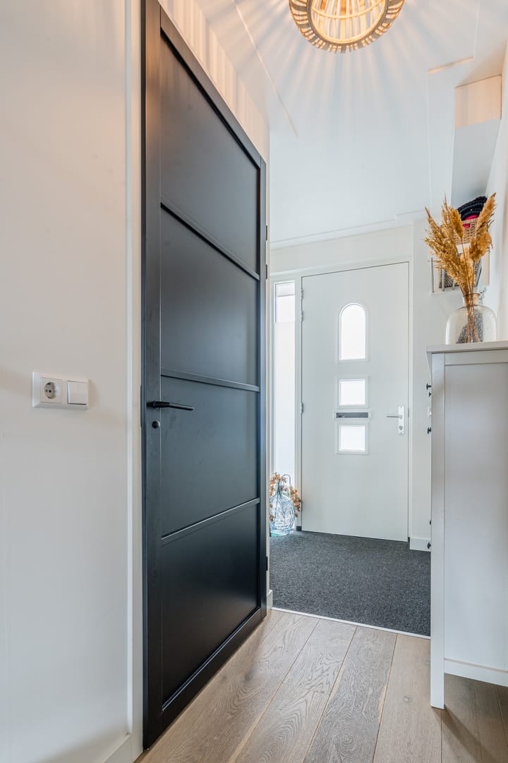 Foto 16 van Nova Zembla 26