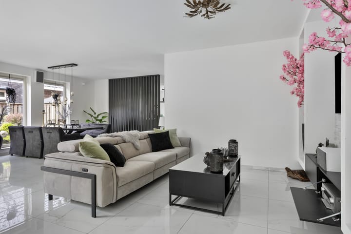 Foto 15 van Bloemenzoom 131