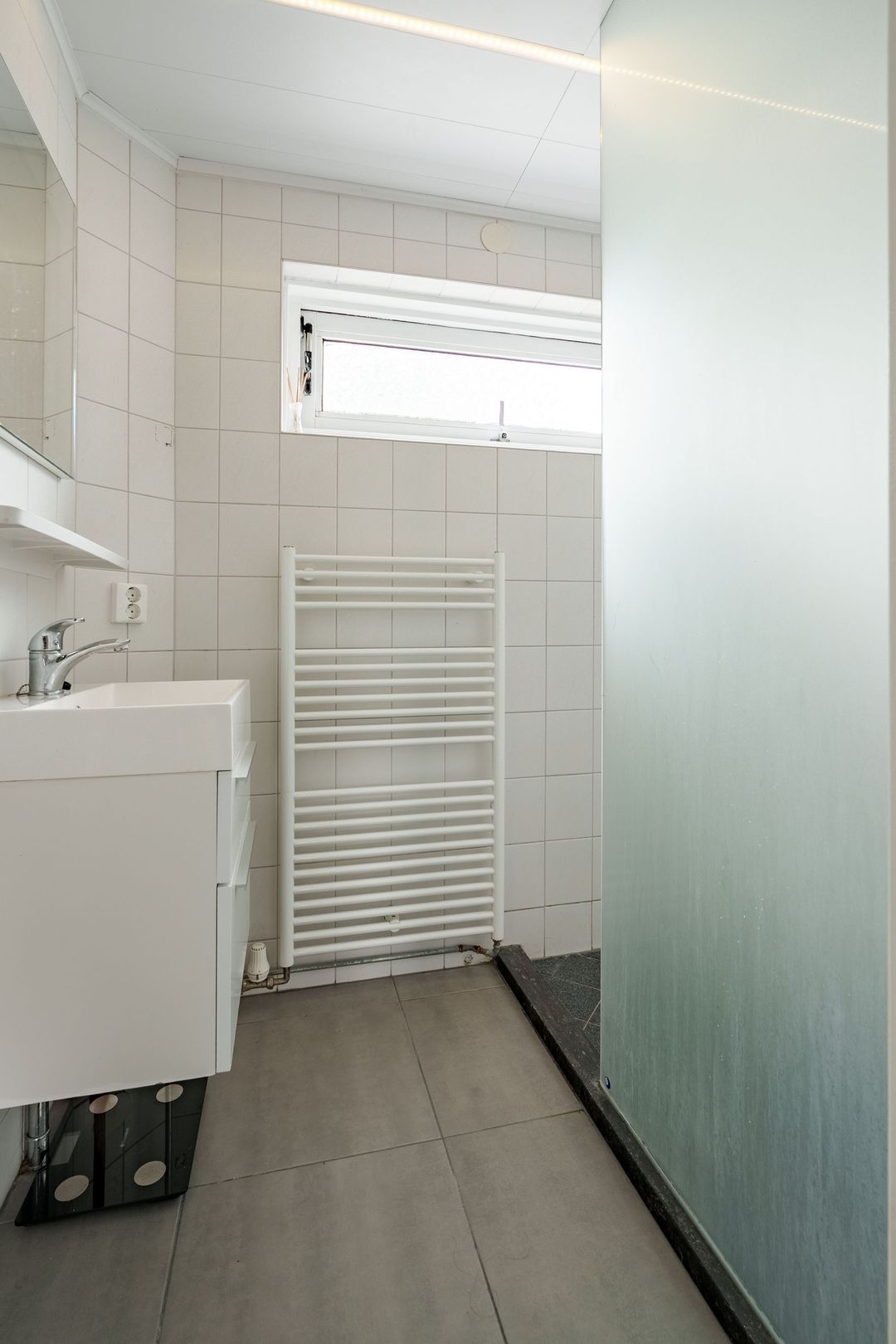 Foto 16 van Meester van Damweg 12