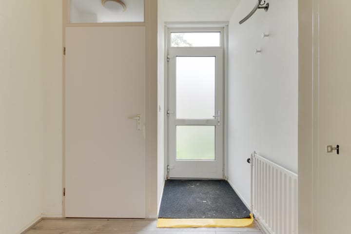 Foto 8 van van Vosbergenlaan 12