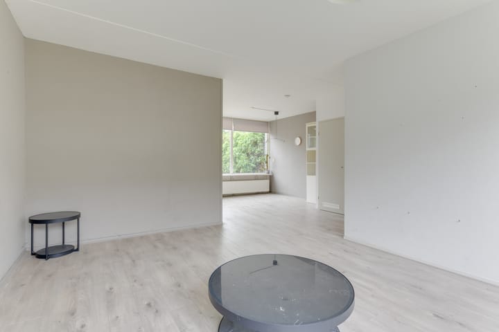 Foto 11 van van Vosbergenlaan 12