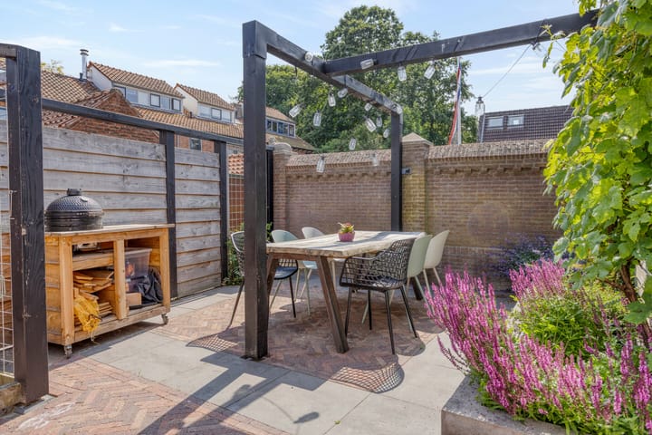 Foto 18 van Kastanjelaan 7